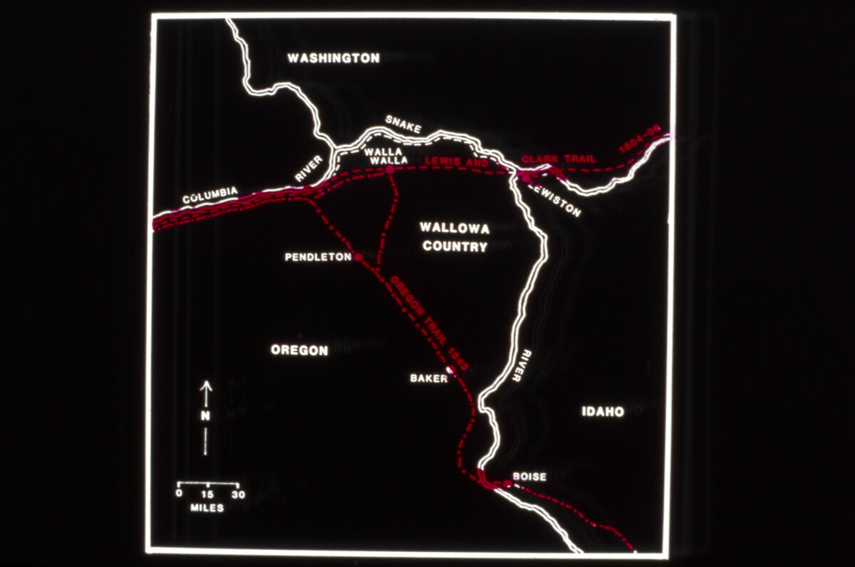 Map showing Oregon Trail and Lewis and Clark Trails that did not penetrate the Wallowa country.
